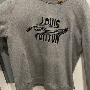 Beautiful Lois Vuitton crewneck. Condition 9.5/10
